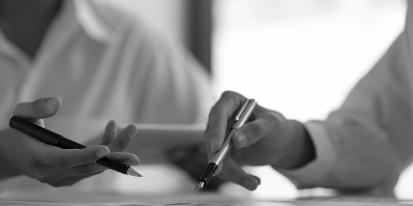Permisos de Residencia y Trabajo / Visados / Golden Visa Dosrius · Permisos de Residencia y Trabajo por Cuenta Ajena